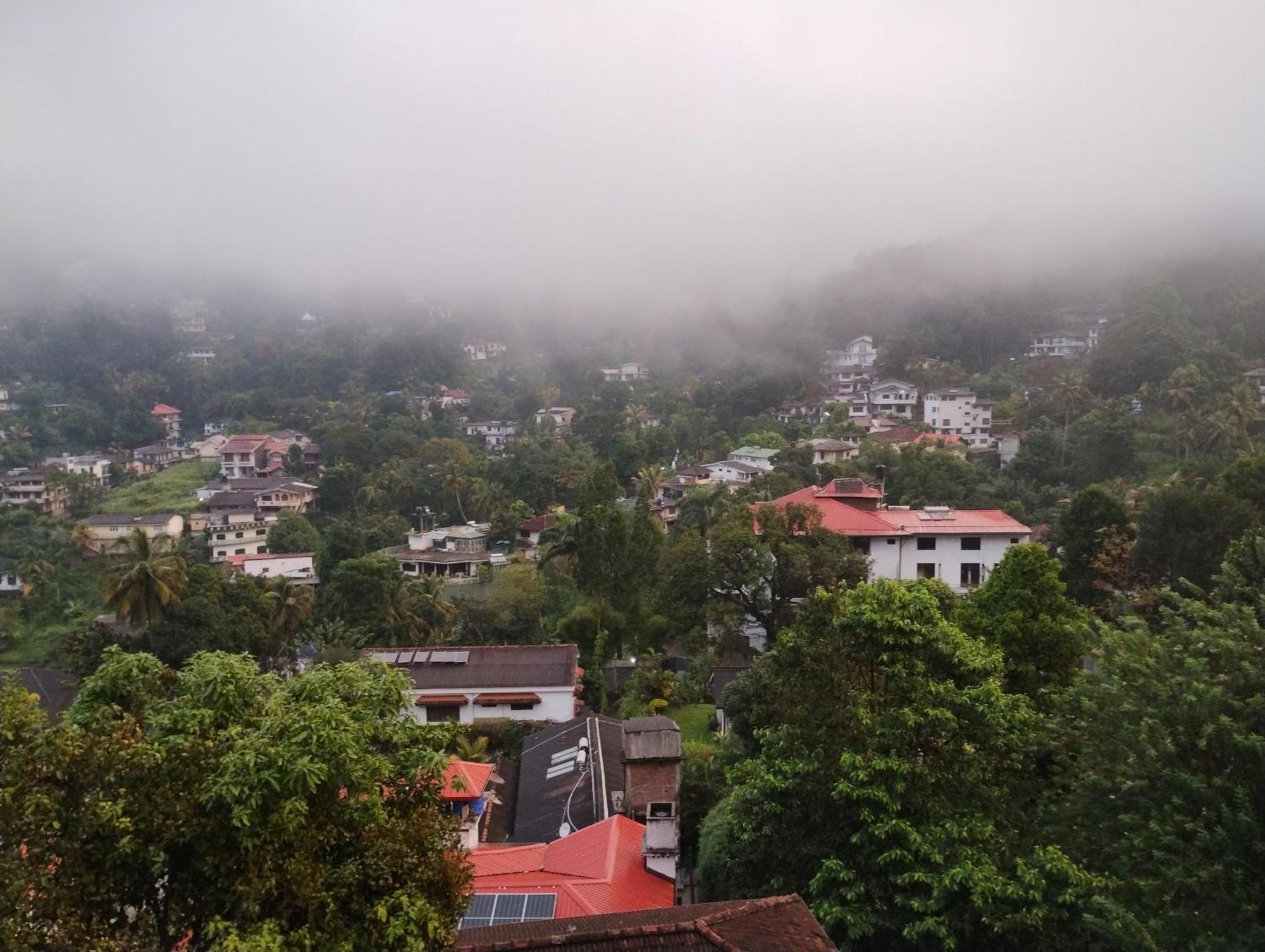 Luxury Apartment The Walkers Nest Kandy Exterior foto