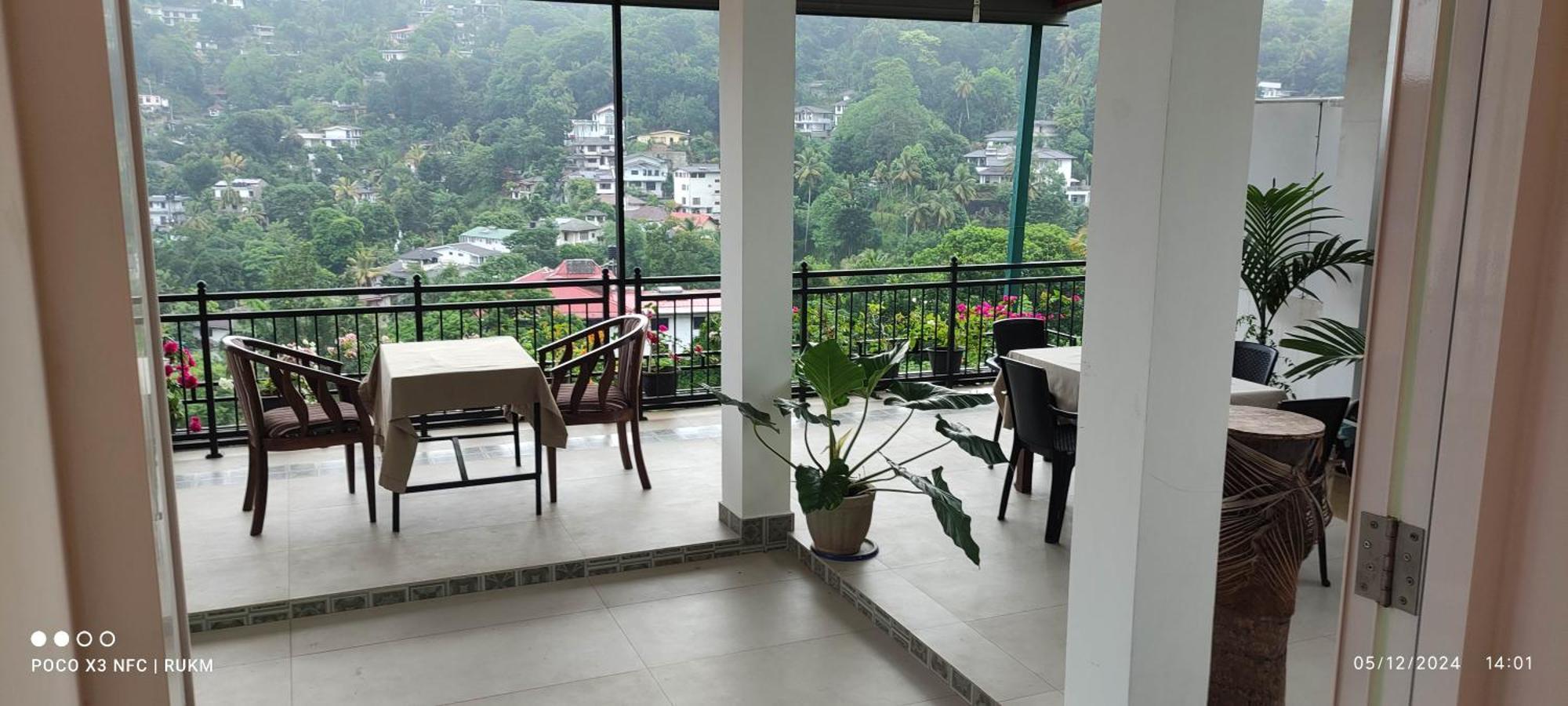 Luxury Apartment The Walkers Nest Kandy Exterior foto